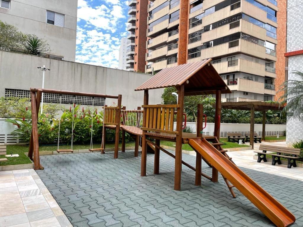 Lindo Apartamento A 50 Metros Da Praia Гуаружа Екстер'єр фото