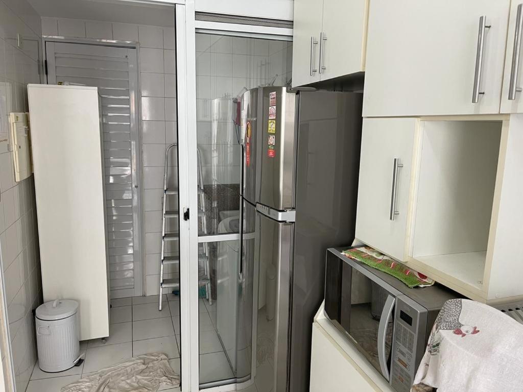 Lindo Apartamento A 50 Metros Da Praia Гуаружа Екстер'єр фото