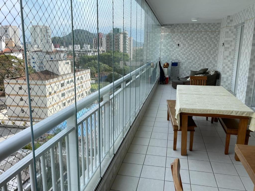 Lindo Apartamento A 50 Metros Da Praia Гуаружа Екстер'єр фото